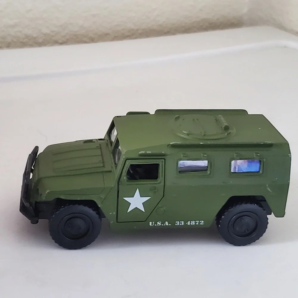 JFL Enterprises Military Armored Transport Vehicle Olive Drab USA 33 4872 LRDCPC